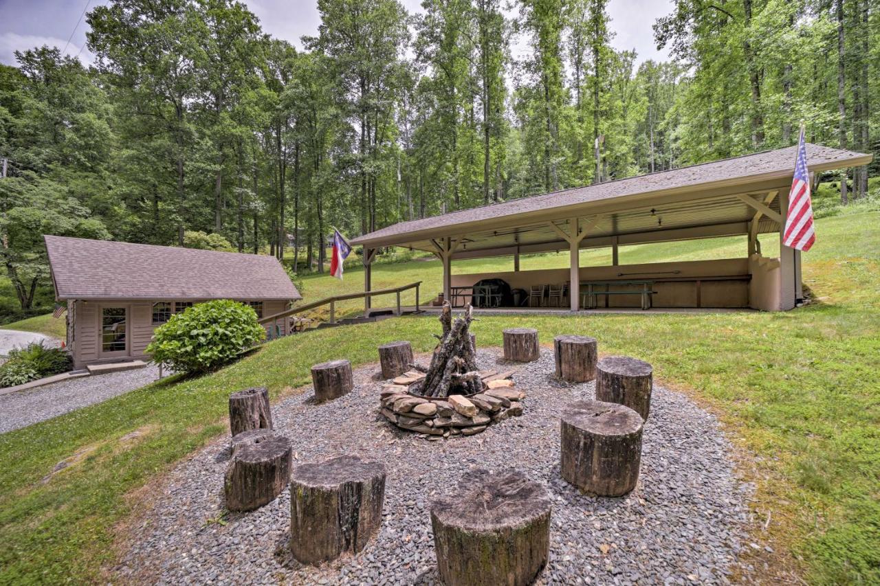 Historic Cabin Grill And Hiking Trail Access! 布赖森城 外观 照片